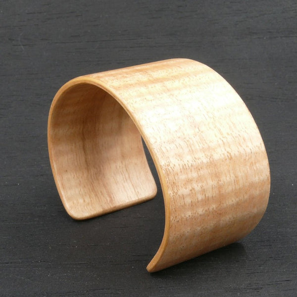 Wooden Bracelet Tasmanian Fiddleback Oak Cuff- Made in Melbourne Australia